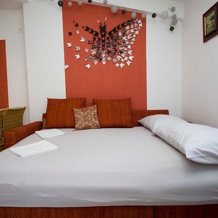 Apartman Mia I Toni Makarska Exterior photo